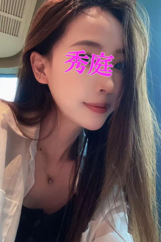 ヒカリちゃん( 22歳)